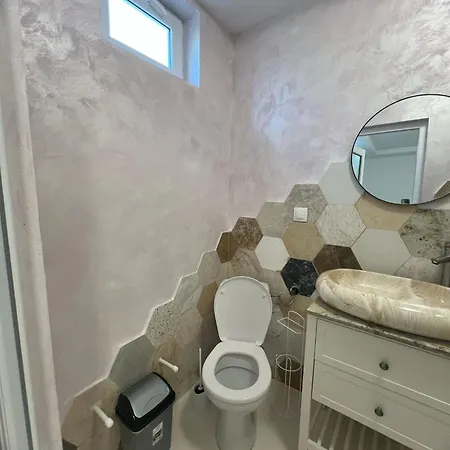 Pensión Pensiunea Aval