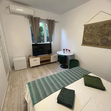 Pensiunea Aval Pensión