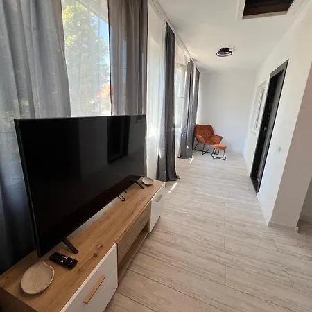 Pensiunea Aval 3*