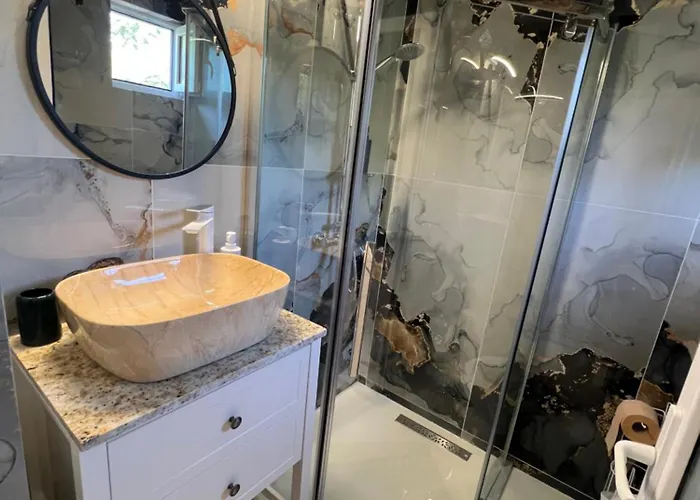 Pensiunea Aval Guest house 3*